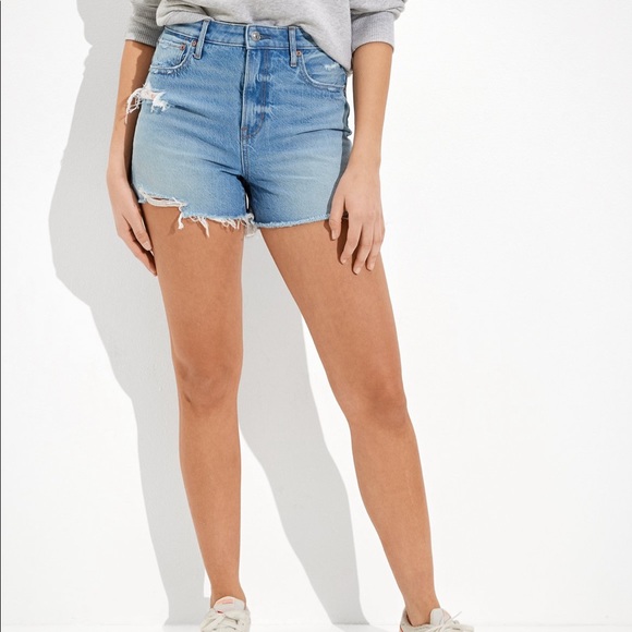 American Eagle Outfitters Pants - AE Denim 90’s Boyfriend Short